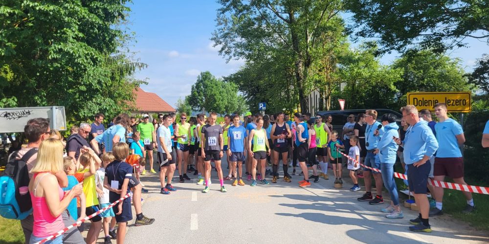 26. tek ob Cerkniškem jezeru, 9. junij ob 9.00